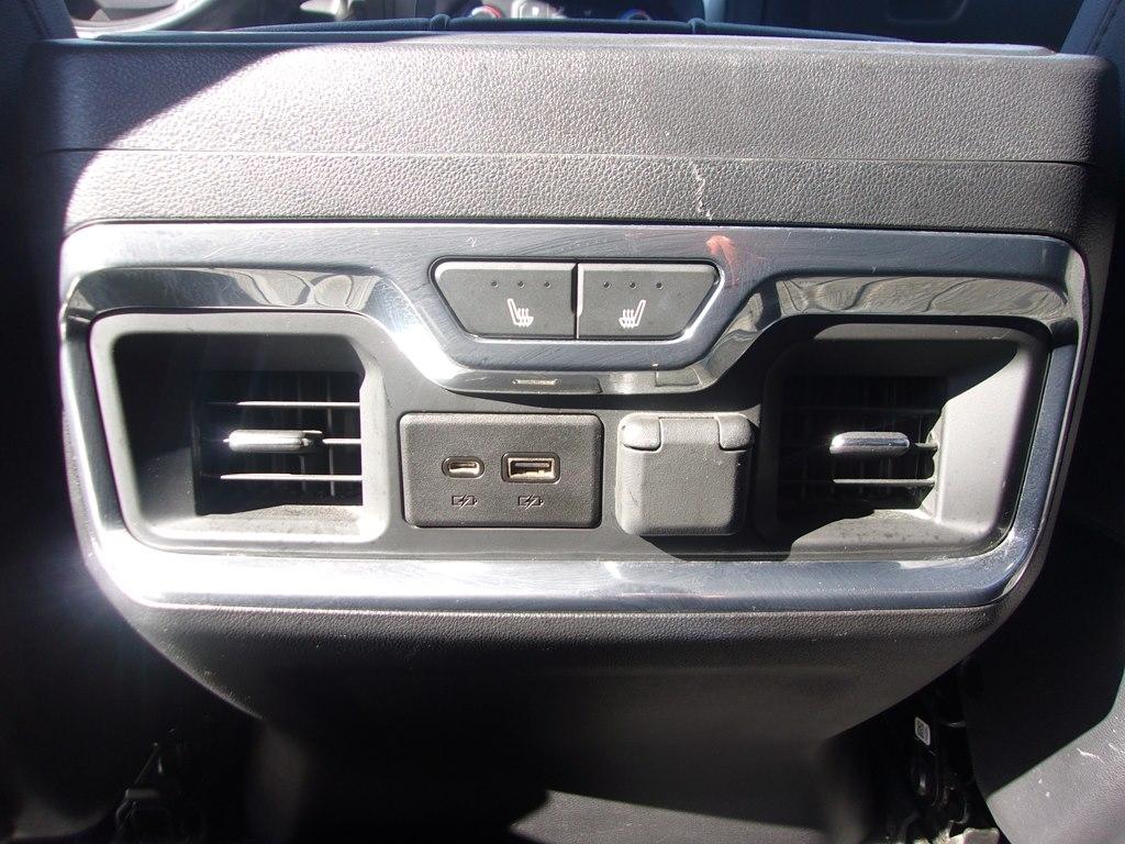 Chevrolet Silverado 1500 4WD Crew Cab 147" LTZ 2019