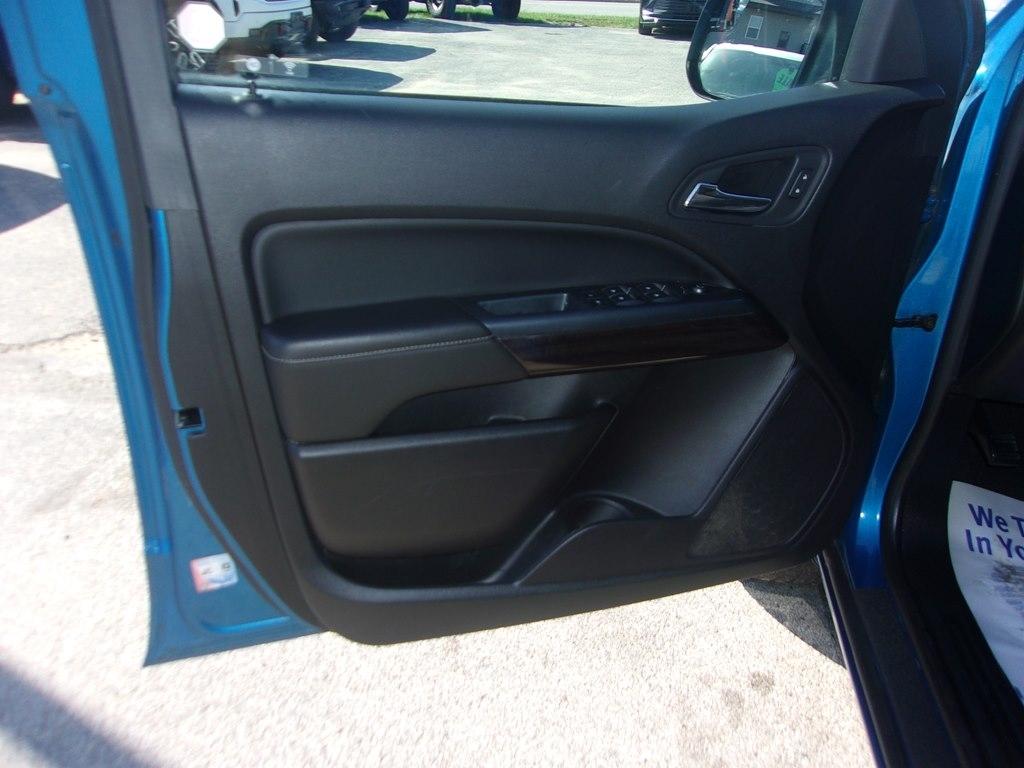 GMC Canyon 4WD Crew Cab 128" Elevation 2021
