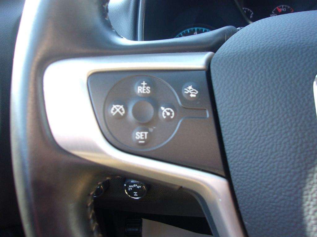 GMC Canyon 4WD Crew Cab 128" Elevation 2021