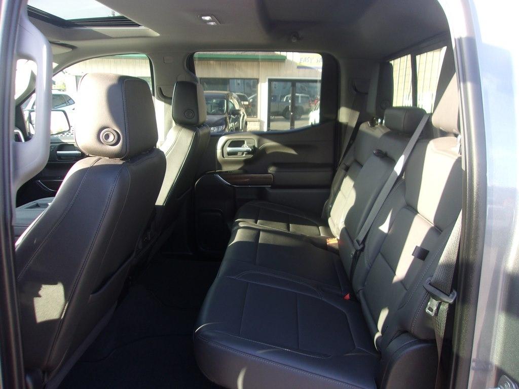 Chevrolet Silverado 1500 4WD Crew Cab 147" RST 2021