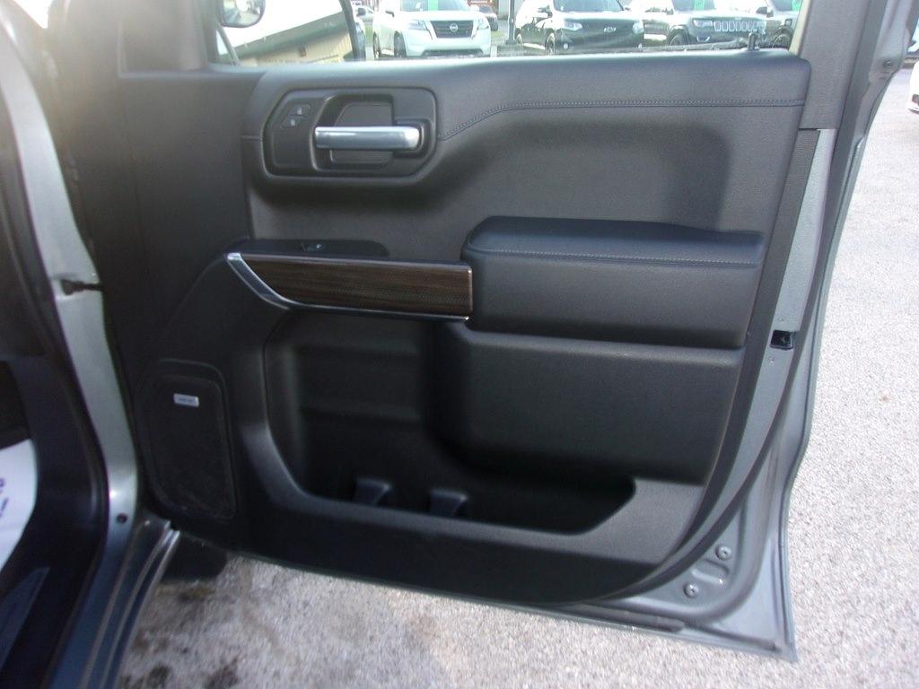 Chevrolet Silverado 1500 4WD Crew Cab 147" RST 2021