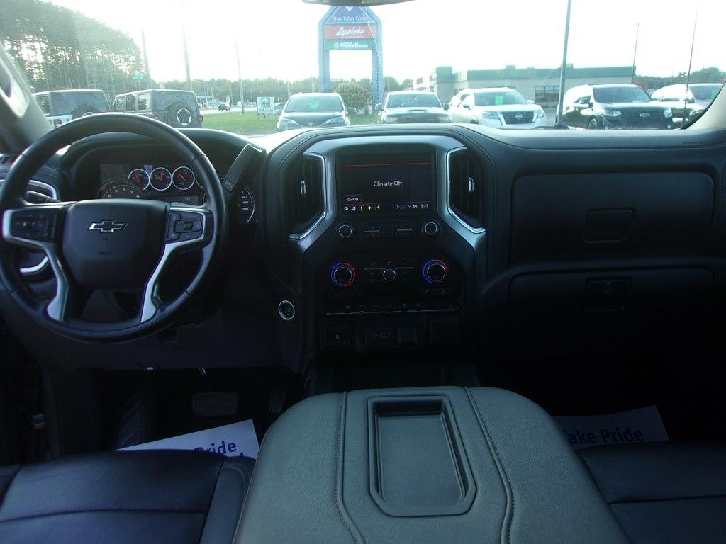Chevrolet Silverado 1500 4WD Crew Cab 147" RST 2021