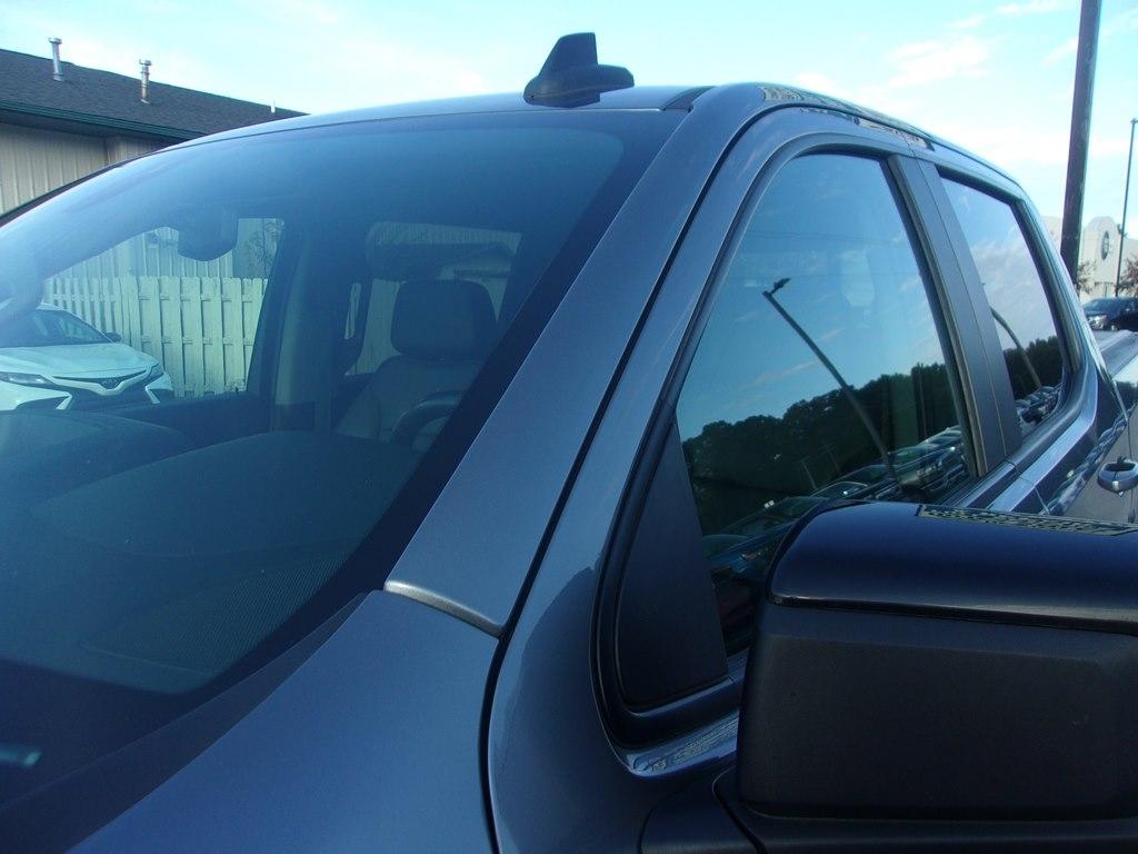 Chevrolet Silverado 1500 4WD Crew Cab 147" RST 2021