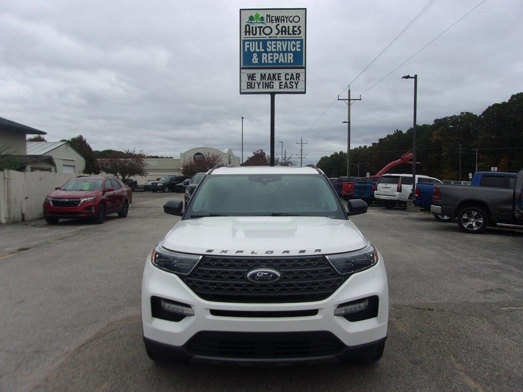 Ford Explorer XLT 4WD 2022