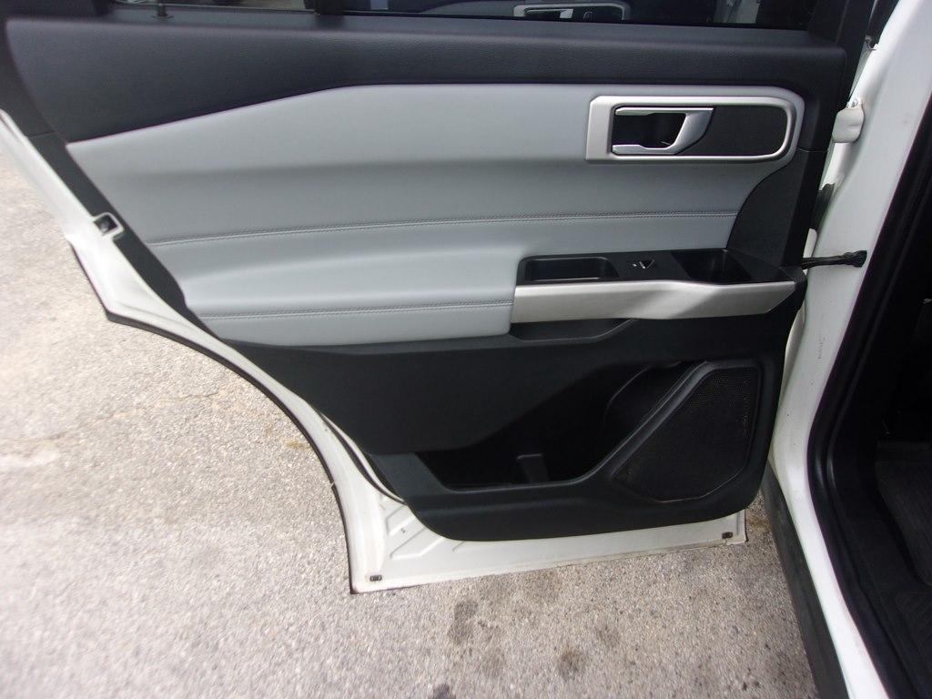 Ford Explorer XLT 4WD 2022