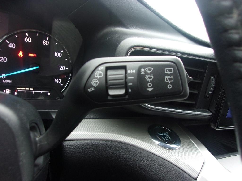Ford Explorer XLT 4WD 2022