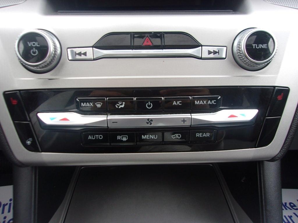 Ford Explorer XLT 4WD 2022