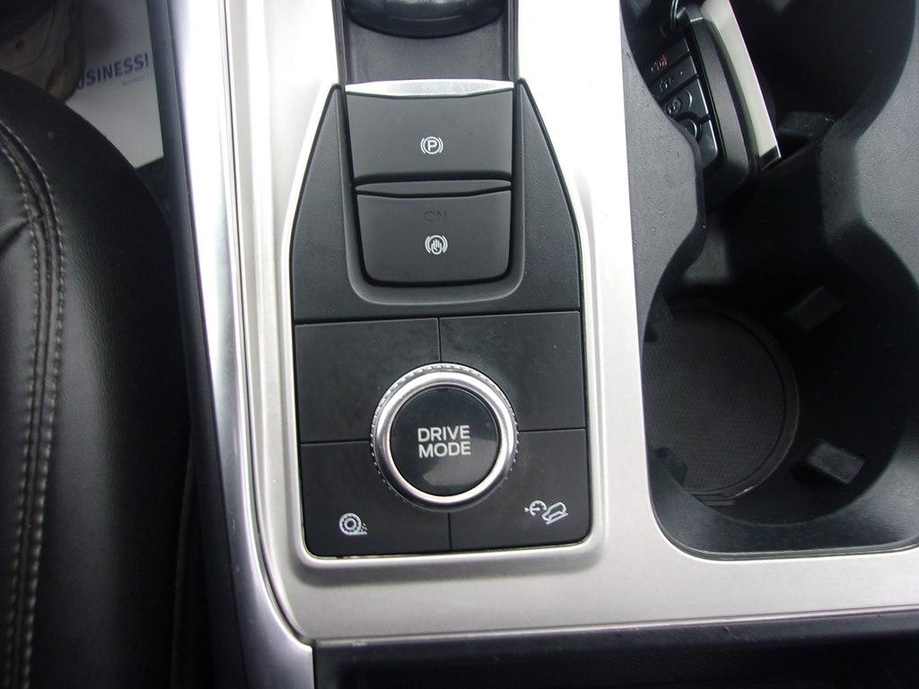 Ford Explorer XLT 4WD 2022