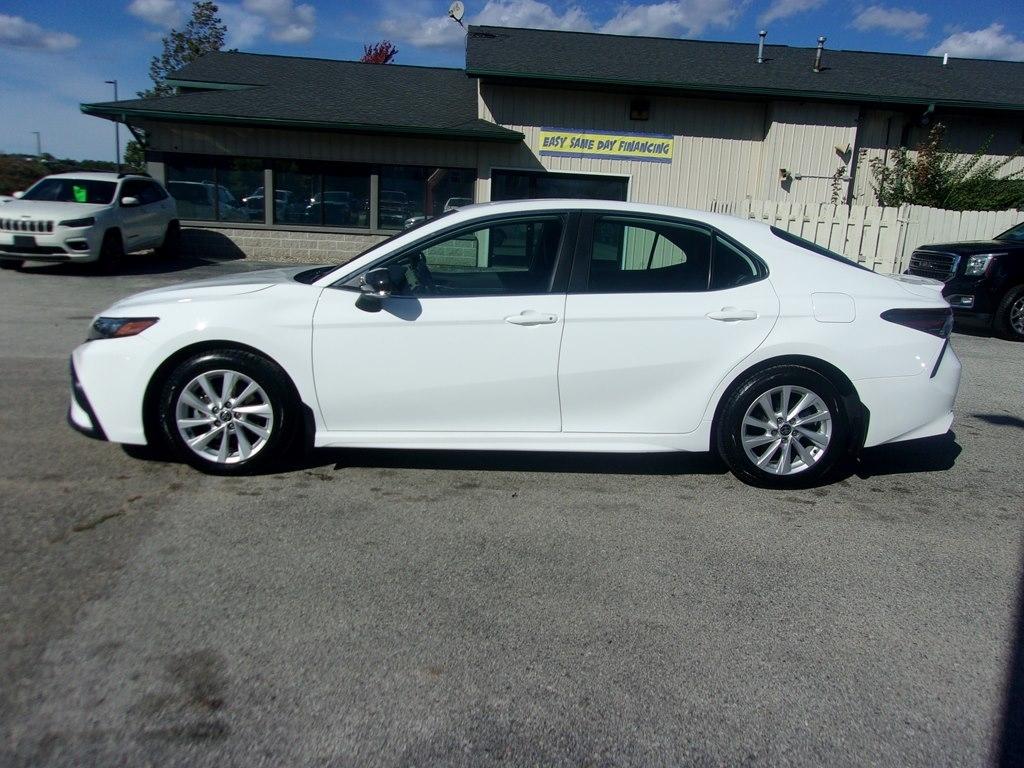 Toyota Camry SE Auto (Natl) 2024