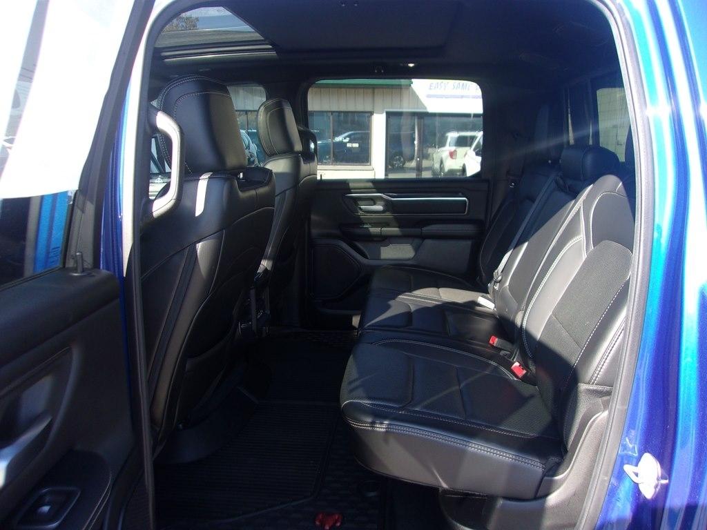 RAM 1500 Sport 4x4 Crew Cab 5'7" Box 2019