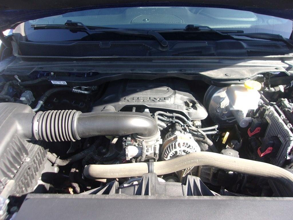 RAM 1500 Sport 4x4 Crew Cab 5'7" Box 2019