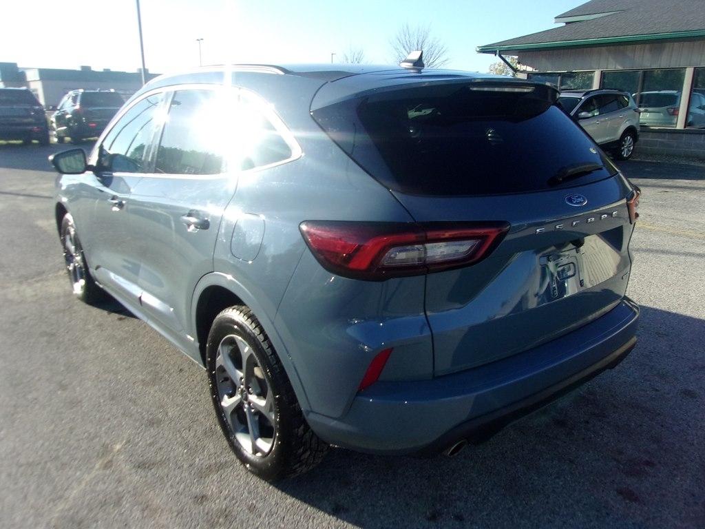 Ford Escape ST-Line AWD 2024