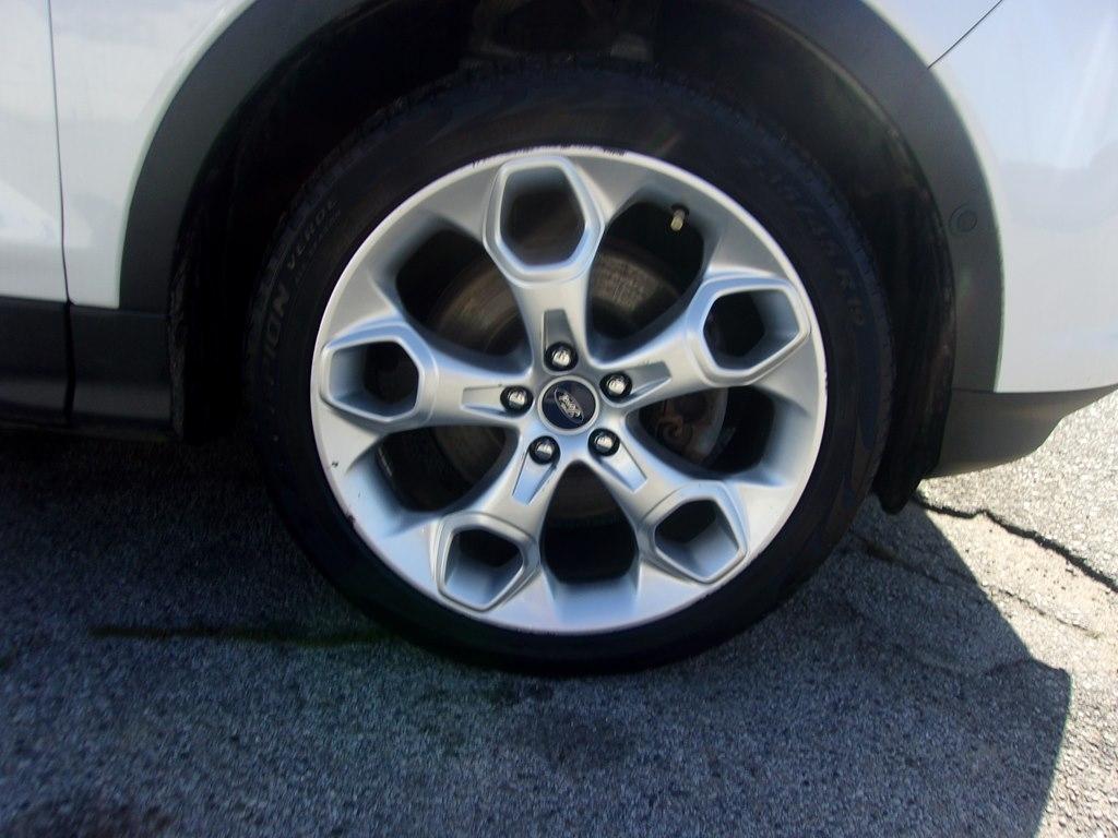 Ford Escape 4WD 4dr Titanium 2013