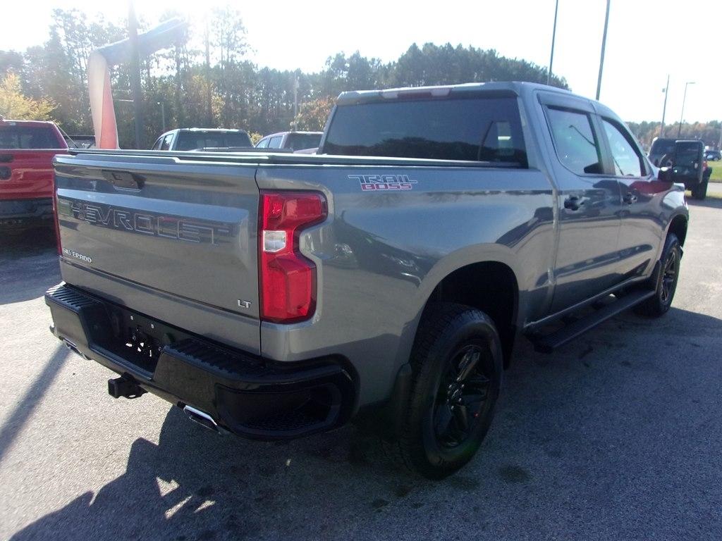 Chevrolet Silverado 1500 LTD 4WD Crew Cab 147" LT Trail Boss 2022