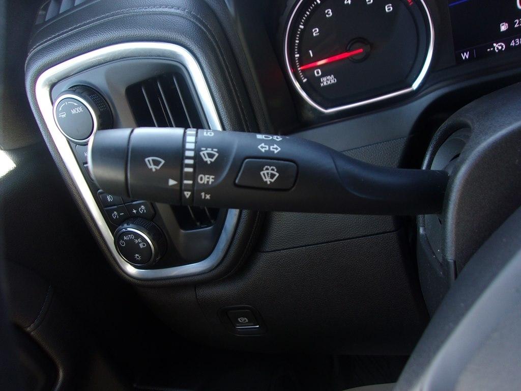 Chevrolet Silverado 1500 LTD 4WD Crew Cab 147" LT Trail Boss 2022