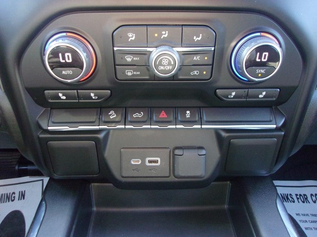 Chevrolet Silverado 1500 LTD 4WD Crew Cab 147" LT Trail Boss 2022