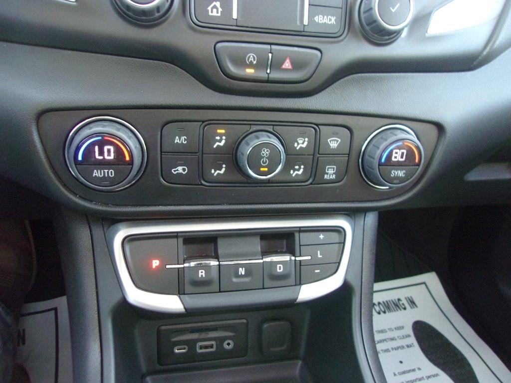 GMC Terrain AWD 4dr SLT 2024