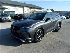 2021 Toyota Highlander 