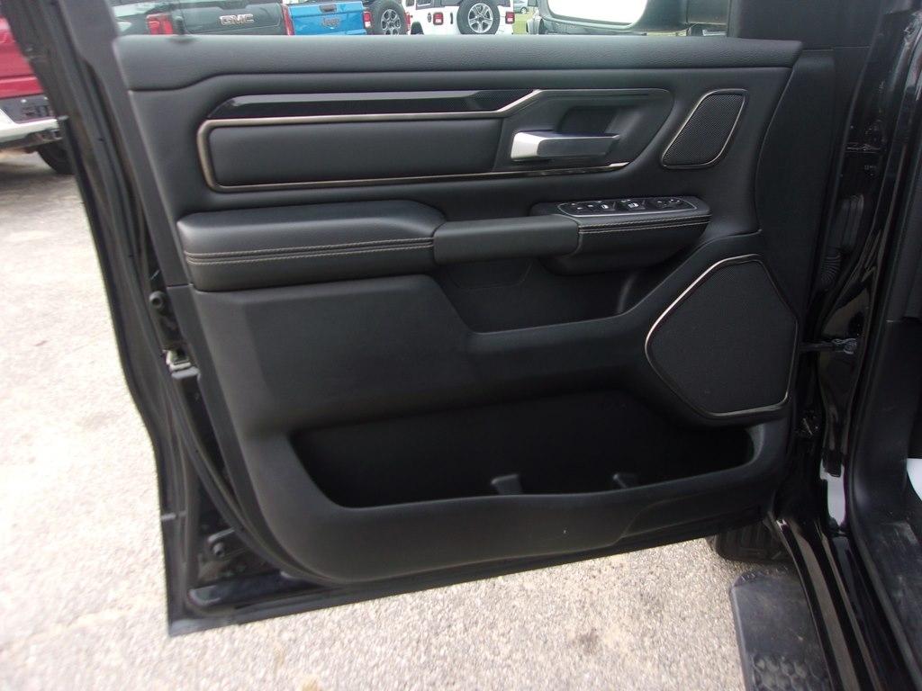 RAM 1500 Rebel 4x4 Crew Cab 5'7" Box 2020