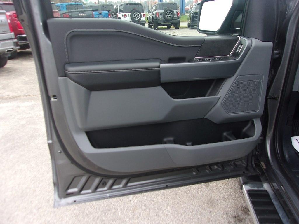 Ford F-150 XLT 4WD SuperCrew 5.5' Box 2024