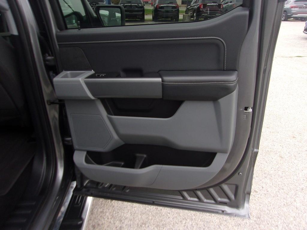 Ford F-150 XLT 4WD SuperCrew 5.5' Box 2024