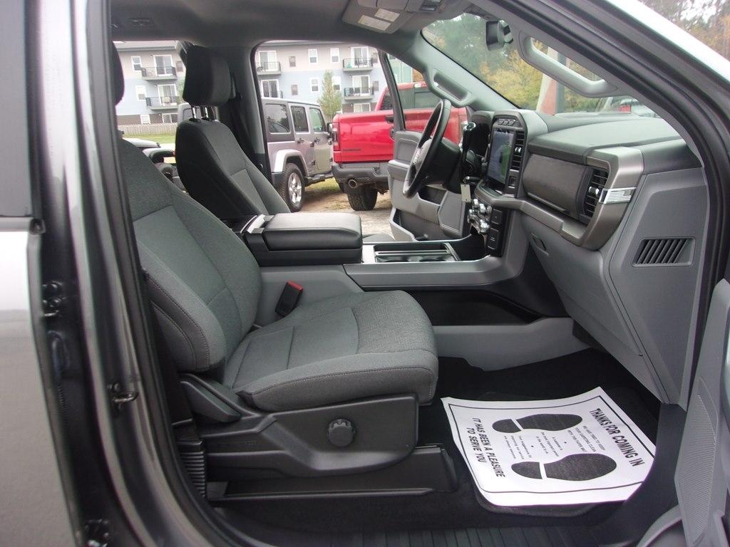 Ford F-150 XLT 4WD SuperCrew 5.5' Box 2024