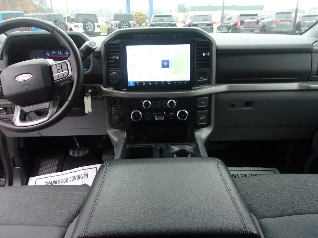 Ford F-150 XLT 4WD SuperCrew 5.5' Box 2024