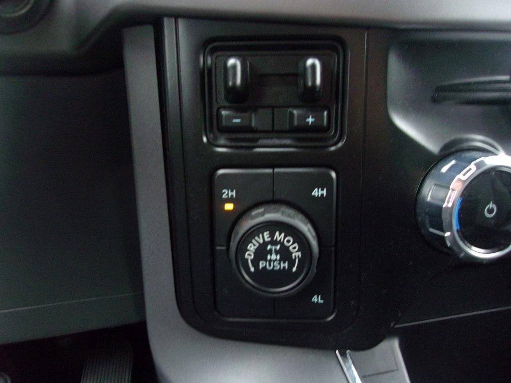 Ford F-150 XLT 4WD SuperCrew 5.5' Box 2024