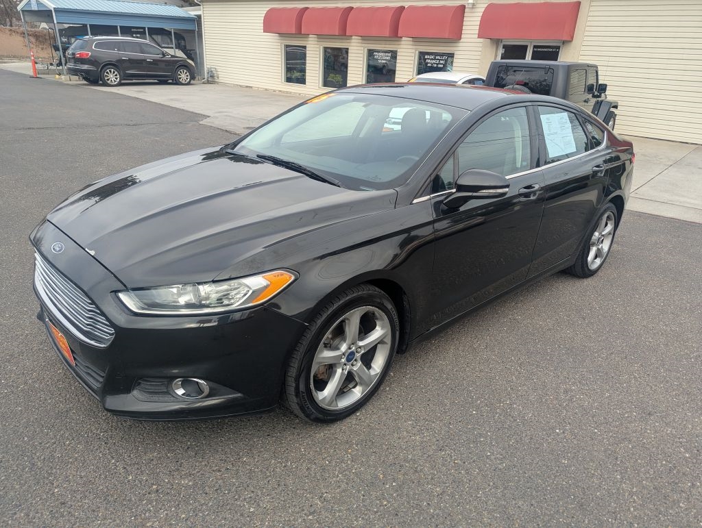 2015 Ford Fusion SE