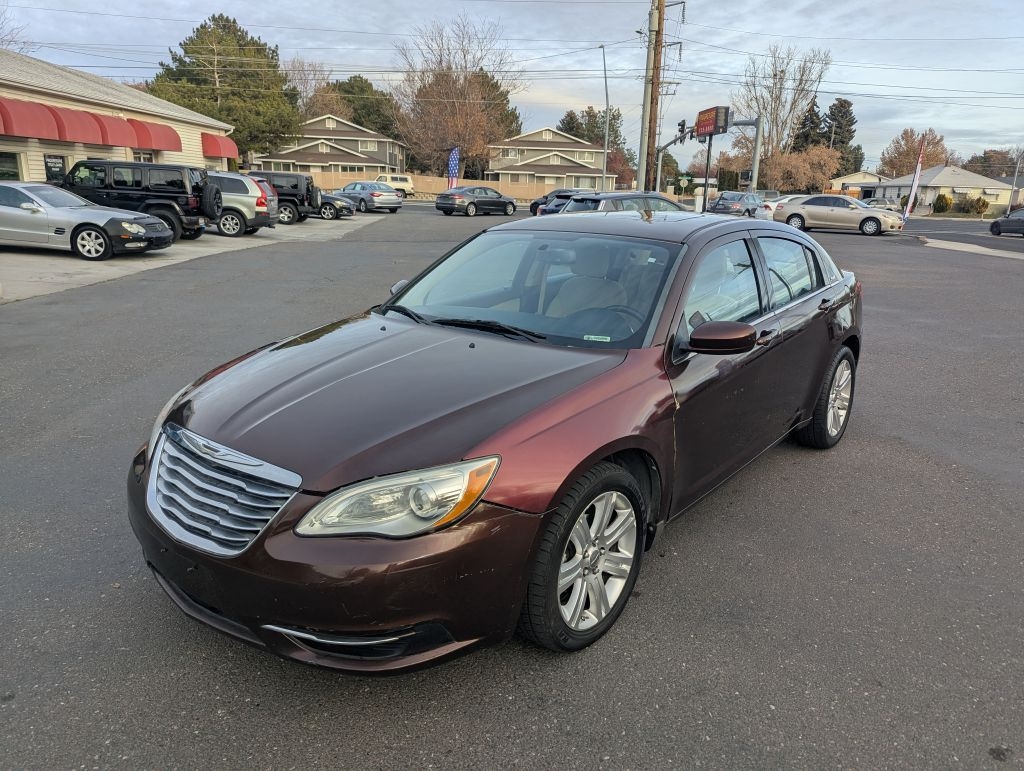 2013 Chrysler 200 TOURING
