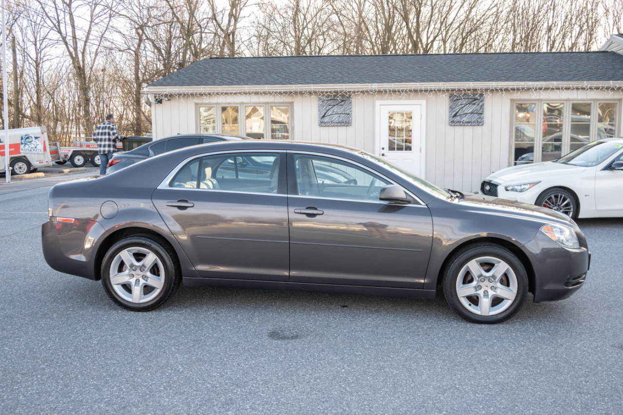 Chevrolet Malibu 4dr Sdn LS w/1FL 2012 Chevrolet Malibu 4dr Sdn LS w/1FL 2012