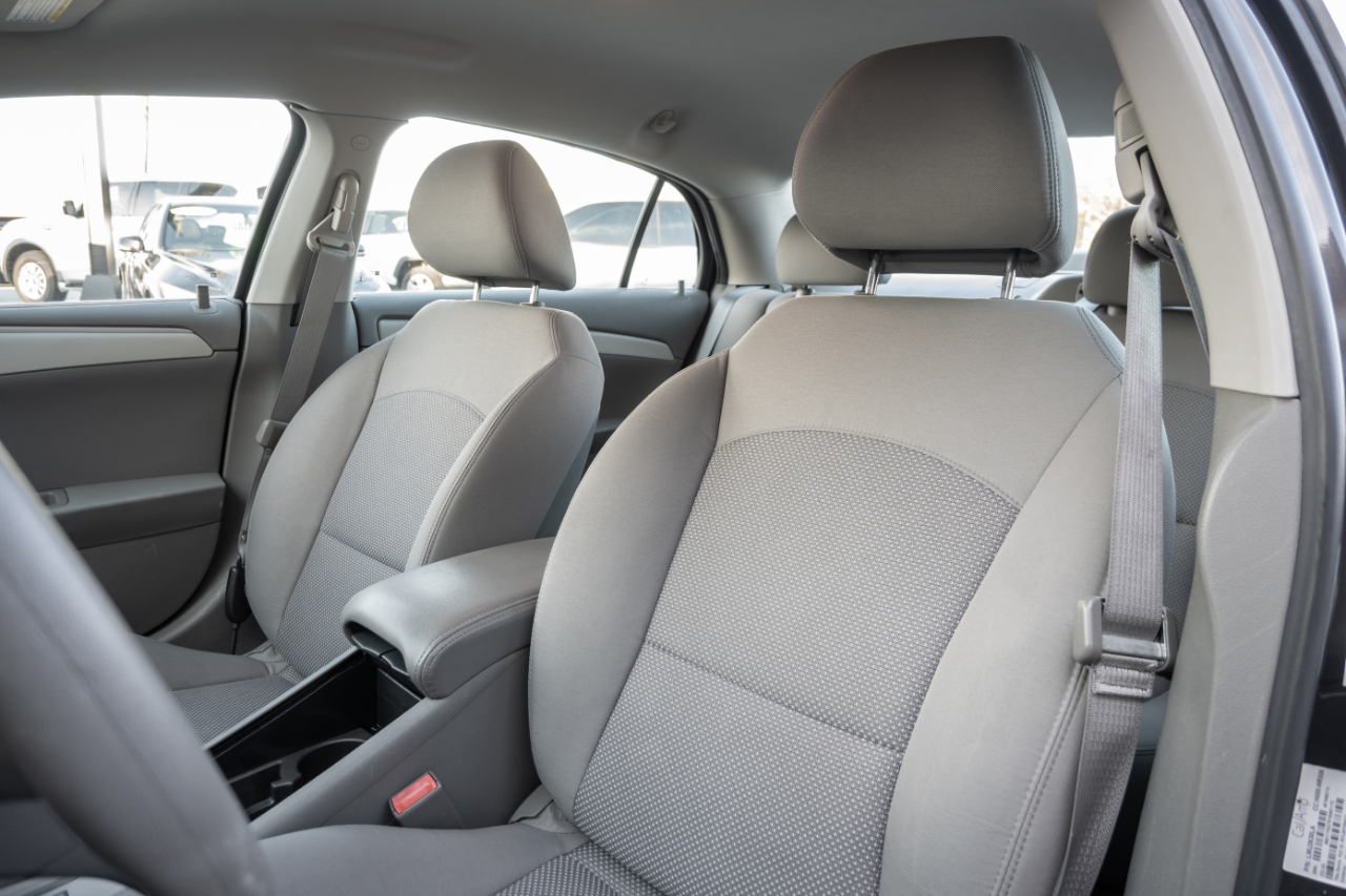 Chevrolet Malibu 4dr Sdn LS w/1FL 2012 Chevrolet Malibu 4dr Sdn LS w/1FL 2012