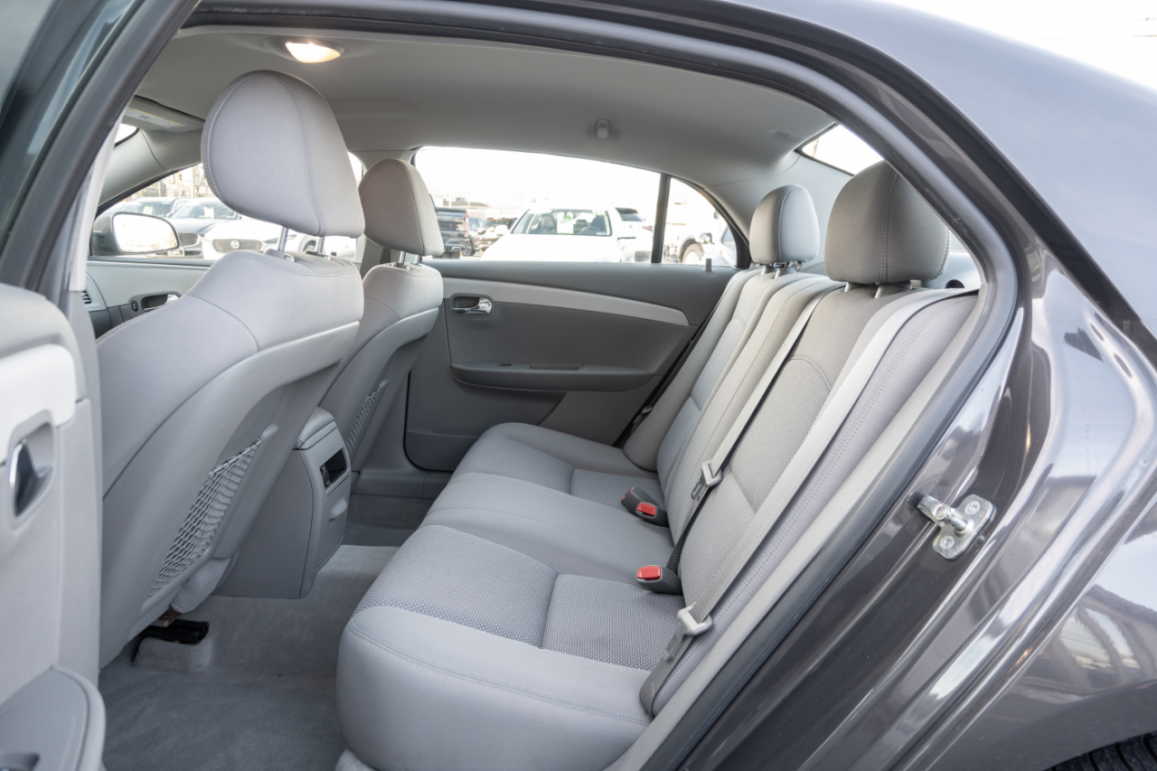 Chevrolet Malibu 4dr Sdn LS w/1FL 2012 Chevrolet Malibu 4dr Sdn LS w/1FL 2012