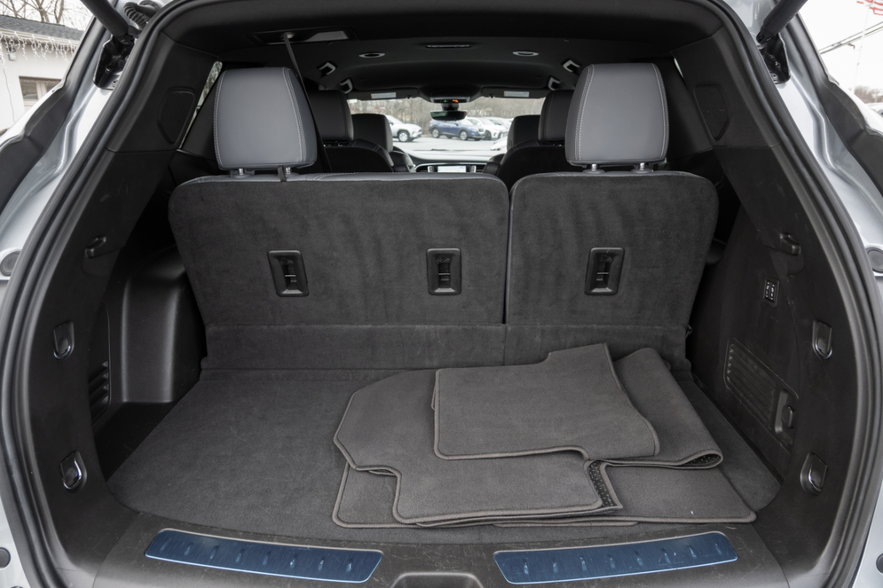 Buick Enclave AWD 4dr Premium 2024