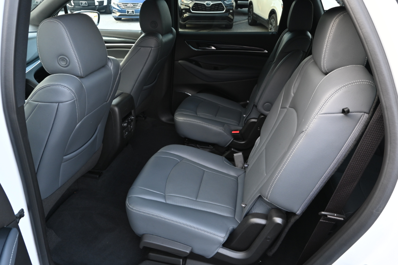 2024 Buick Enclave Premium photo 18