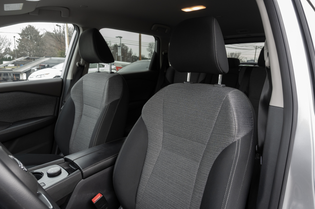 Nissan Rogue AWD SV 2023