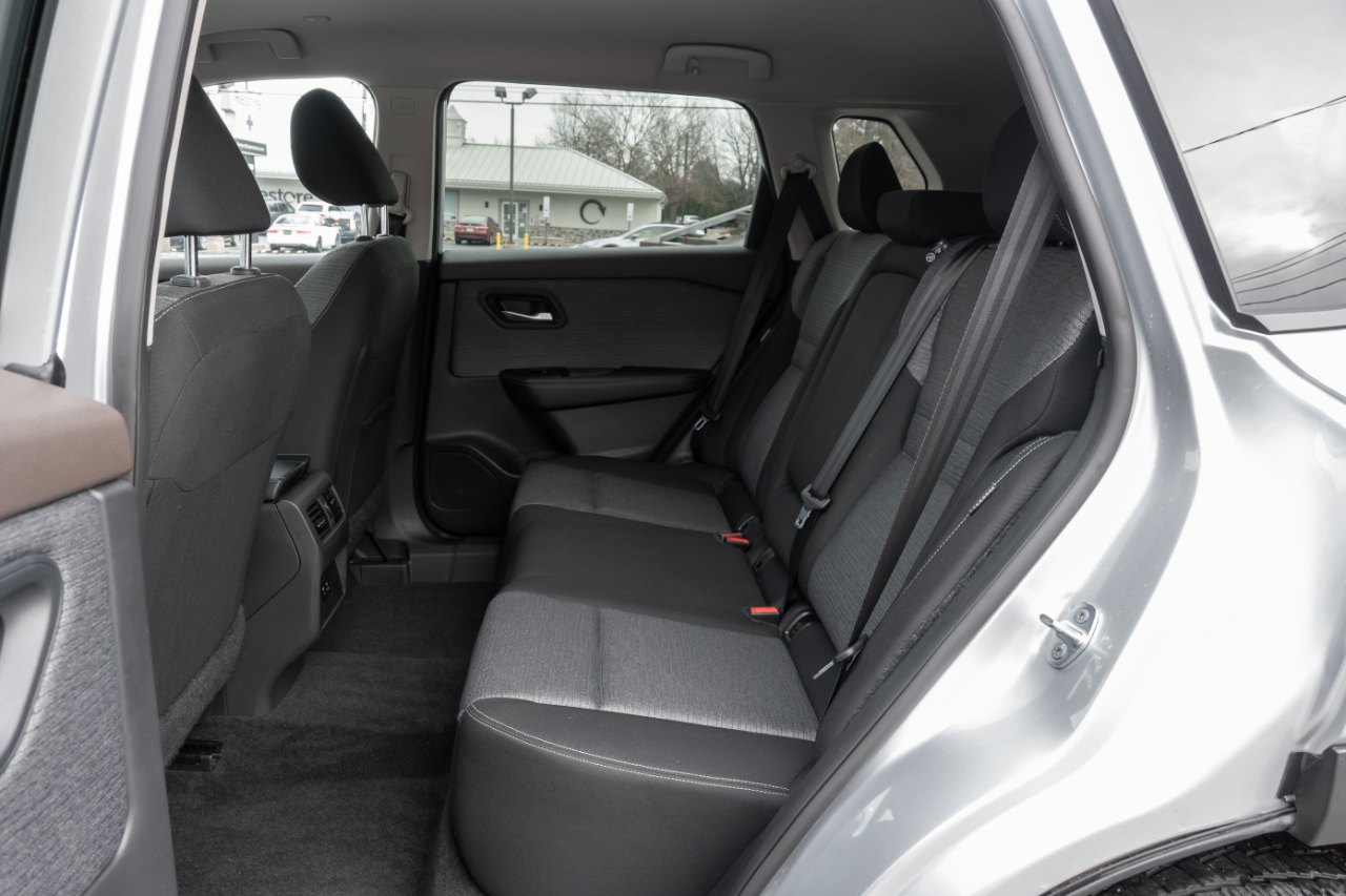 Nissan Rogue AWD SV 2023