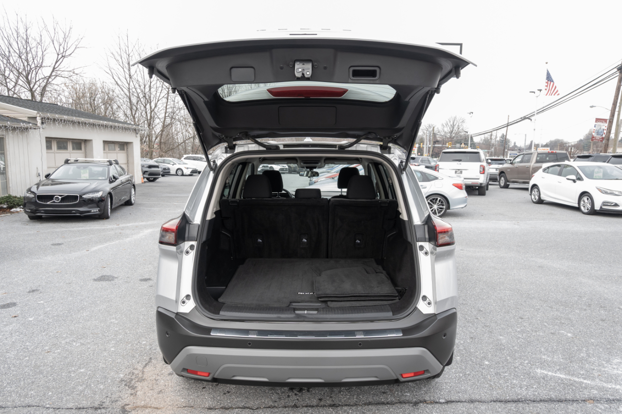 Nissan Rogue AWD SV 2023