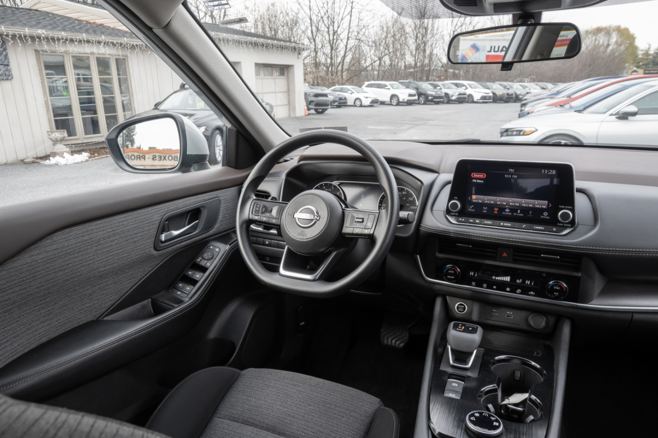 Nissan Rogue AWD SV 2023