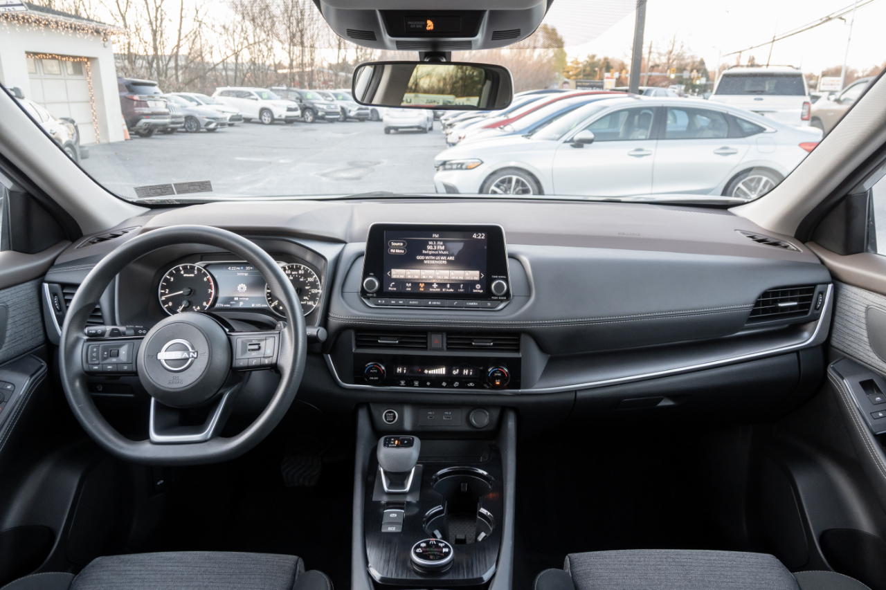 Nissan Rogue AWD SV 2023