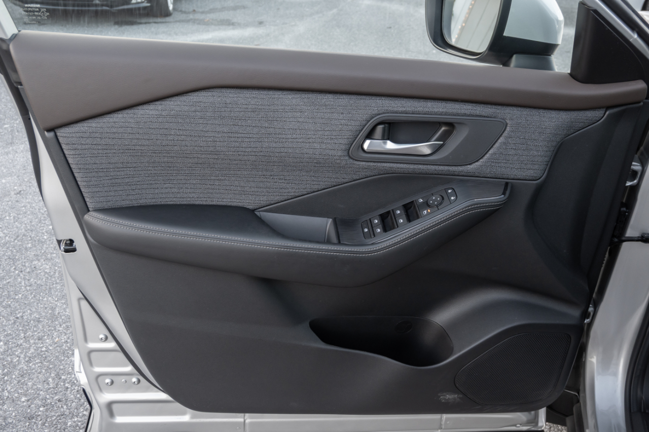 Nissan Rogue AWD SV 2023