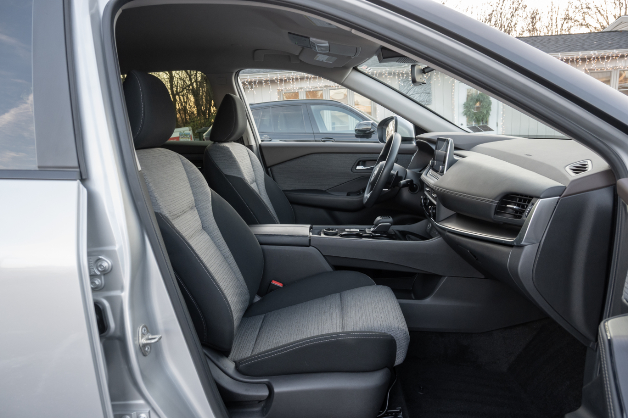 Nissan Rogue AWD SV 2023