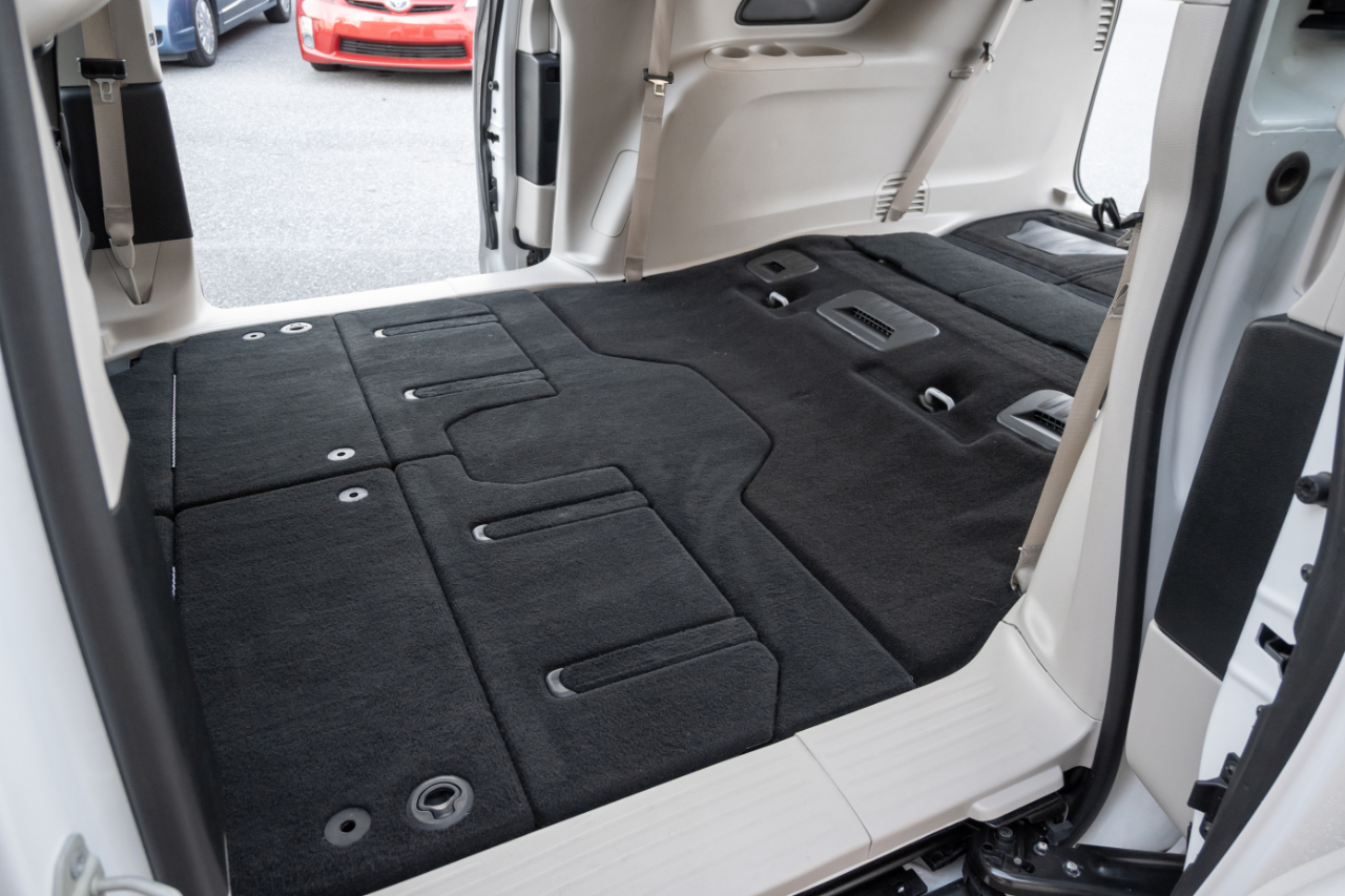 Chrysler Pacifica Touring L FWD 2024