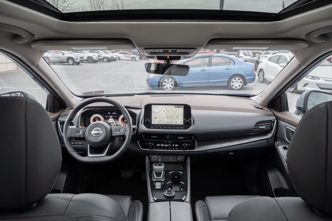 Nissan Rogue AWD Platinum 2023