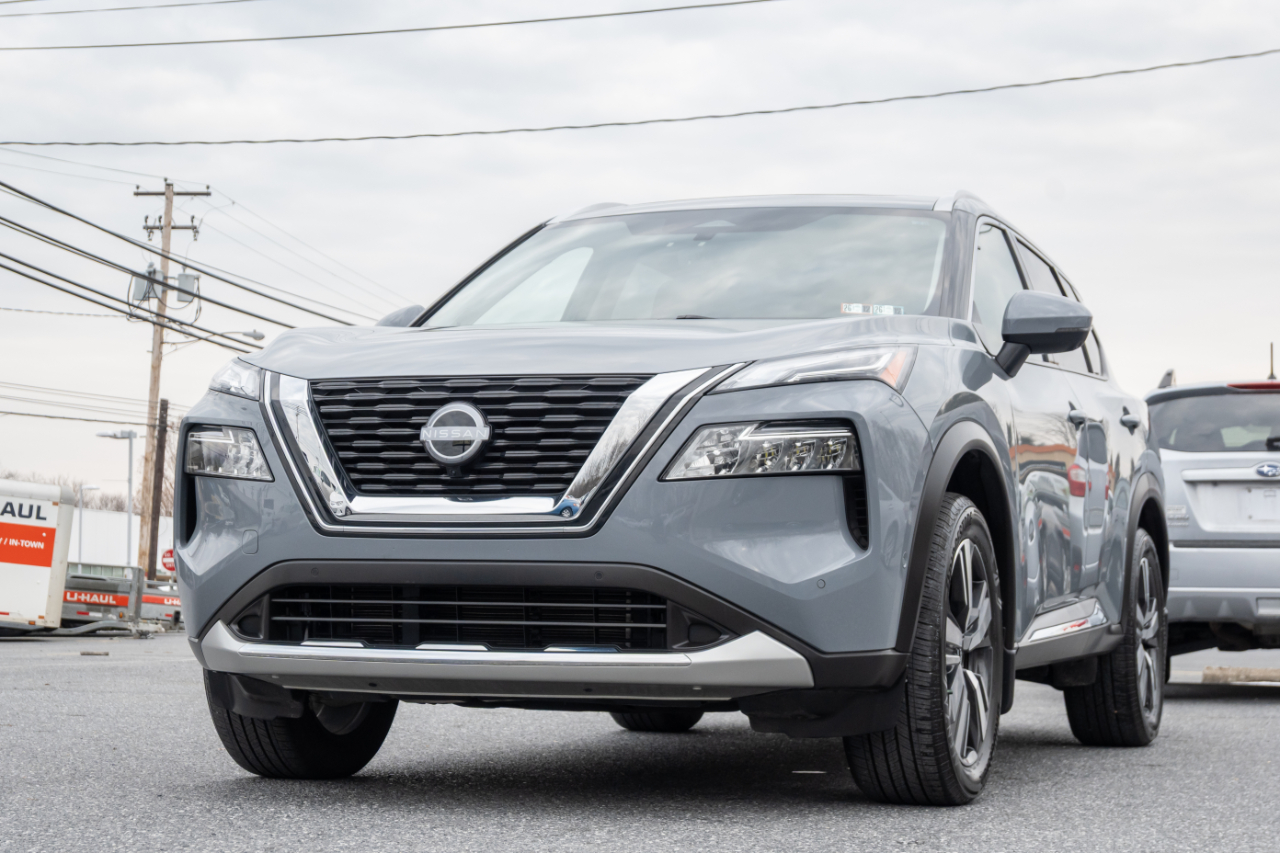 Nissan Rogue AWD Platinum 2023