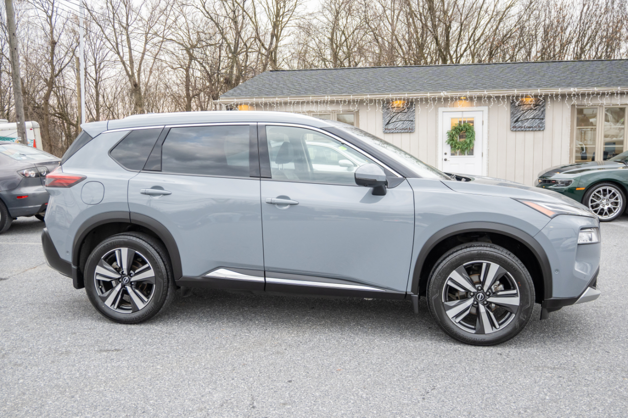 Nissan Rogue AWD Platinum 2023