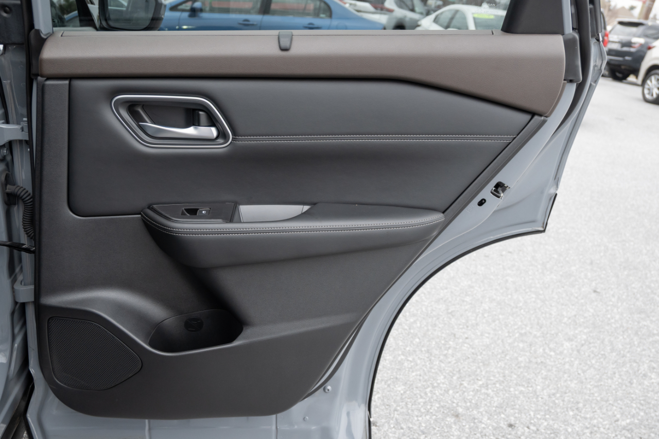 Nissan Rogue AWD Platinum 2023