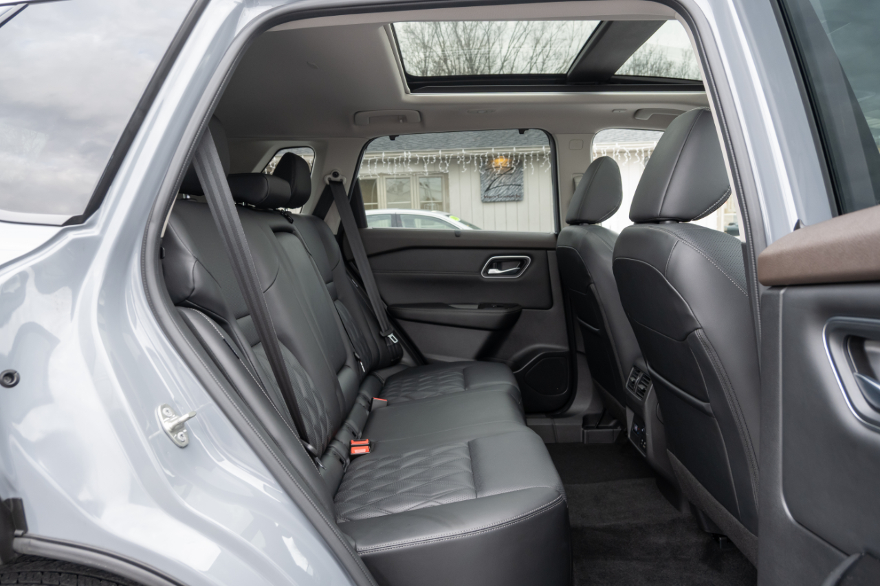 Nissan Rogue AWD Platinum 2023