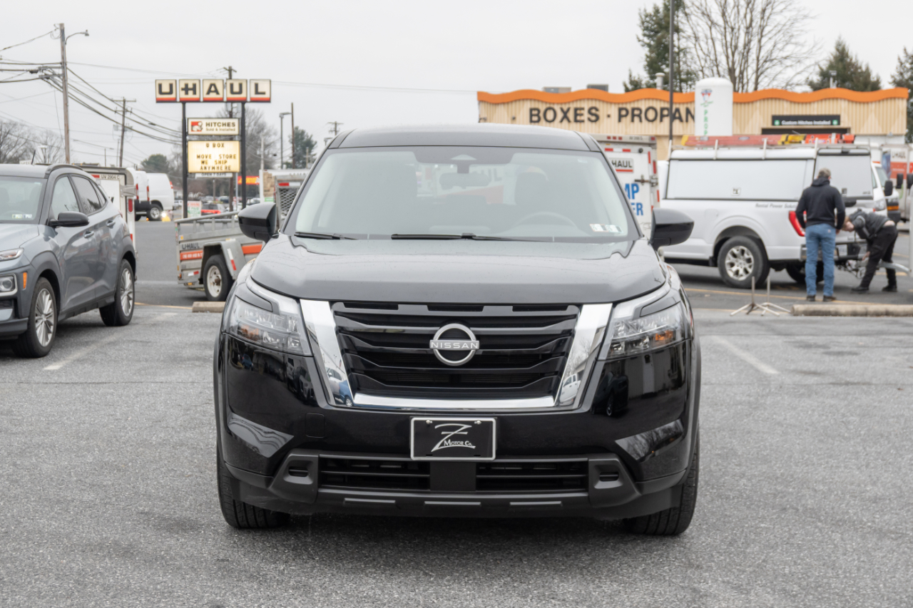 Nissan Pathfinder S 4WD 2024