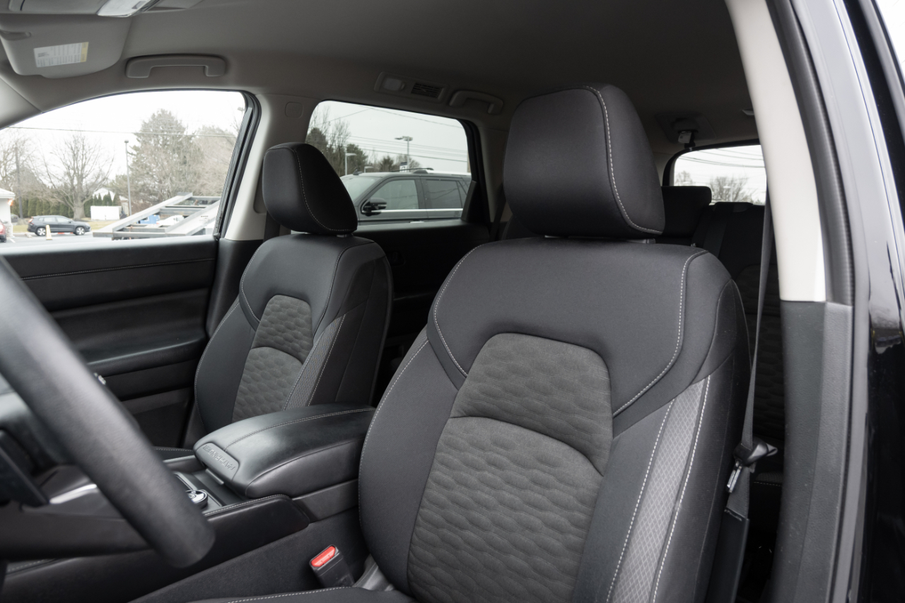 Nissan Pathfinder S 4WD 2024